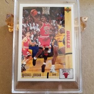 Vintage Michael Jordan Basketball Card